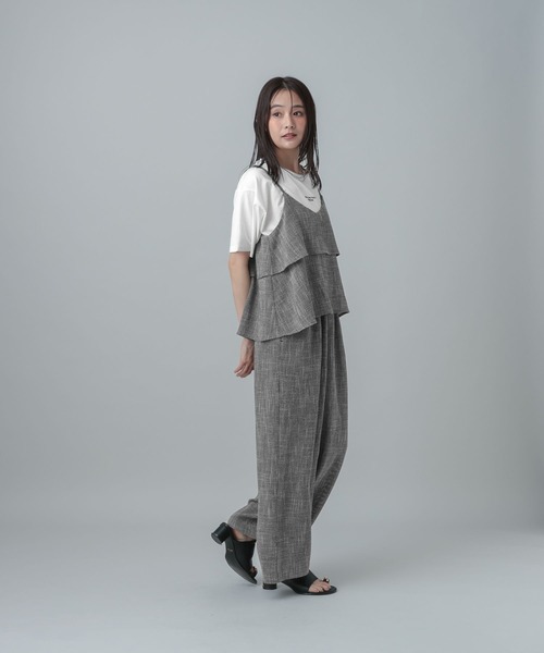 GLOBAL WORK（グローバルワーク）の「MATINEE LINE/カラミリネンライクサロペット/670042（サロペット/オーバーオール・レディース・ブラック×ホワイト/ベージュ/ブラウン系8・MEDIUM/LARGE）」の5枚目の写真