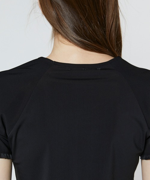 ESSENTIAL(エッセンシャル)の「トリコットフリルトップス(Tシャツ/カットソー・レディース・カーキ/ブラック・36/38)」の9枚目の写真
