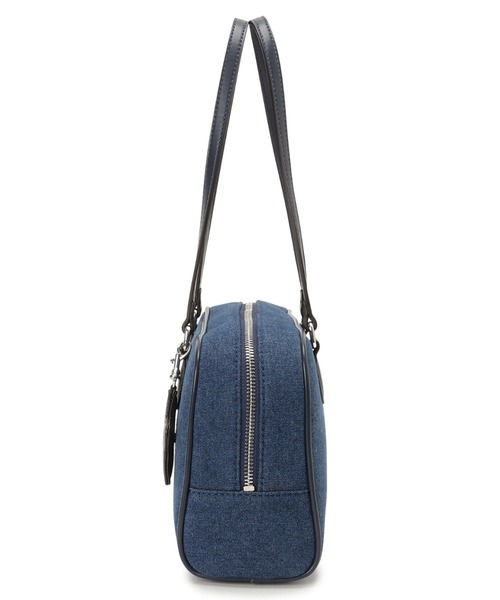Guess(ゲス)の「JUSTINA Shoulder Satchel ショルダーバッグ デニムバッグ(ショルダーバッグ・レディース・インディゴブルー・ONE SIZE)」の13枚目の写真