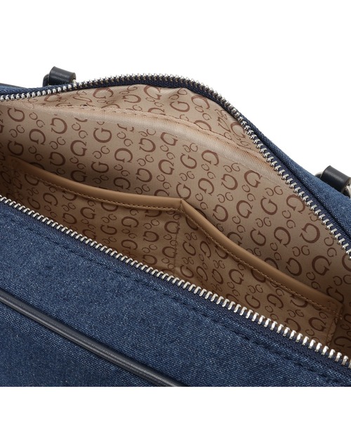 Guess(ゲス)の「JUSTINA Shoulder Satchel ショルダーバッグ デニムバッグ(ショルダーバッグ・レディース・インディゴブルー・ONE SIZE)」の6枚目の写真