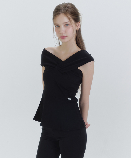 MICANE（ミケーネ）の「セネディペプラムオフショルダーティ（Tシャツ/カットソー・レディース・スカイブルー/ブラック/アイボリー・SMALL/MEDIUM/LARGE/X-LARGE/XX-LARGE）」の12枚目の写真
