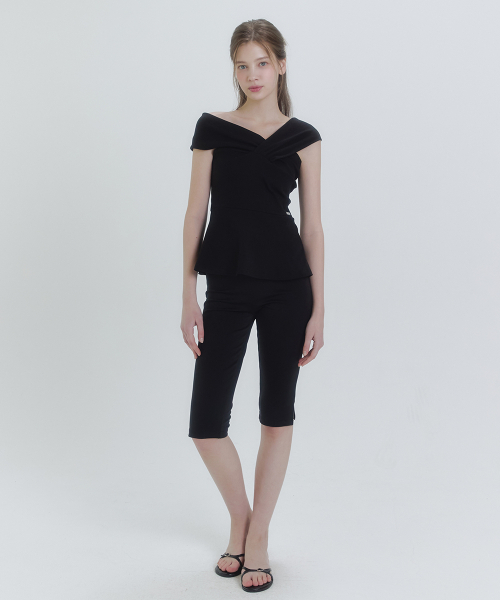 MICANE（ミケーネ）の「セネディペプラムオフショルダーティ（Tシャツ/カットソー・レディース・スカイブルー/ブラック/アイボリー・SMALL/MEDIUM/LARGE/X-LARGE/XX-LARGE）」の14枚目の写真