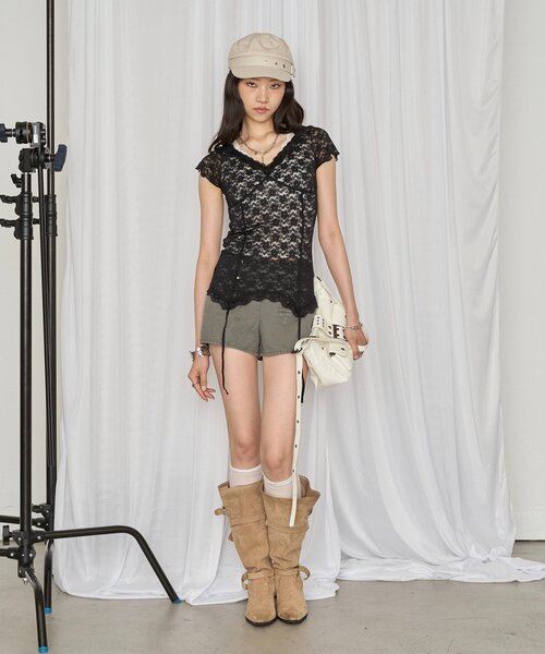 WHO'S WHO gallery（フーズフーギャラリー）の「レースガーターS/S トップス（Tシャツ/カットソー・レディース・サックスブルー/ピンク/ブラック/オフホワイト・FREE）」の9枚目の写真