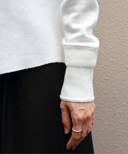 THE SHINZONE(ザ シンゾーン)の「THE SHINZONE/シンゾーン サーマルシャツ THERMAL SHIRT 26AMSCU03(Tシャツ/カットソー・レディース・グレー/ホワイト・FREE)」の5枚目の写真
