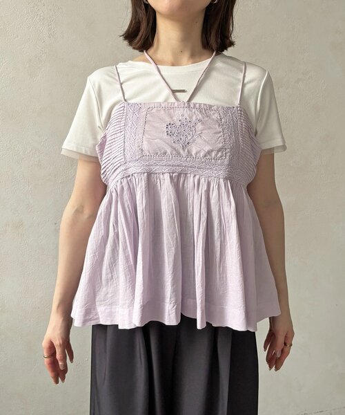 Thevon（ゼボン）の「ピンタック刺繍レースキャミ（キャミソール・レディース・オフホワイト/パープル/ブラック・FREE）」の21枚目の写真