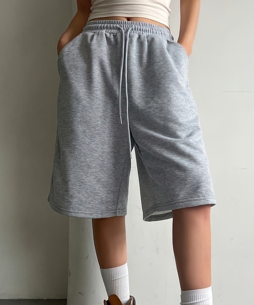 LAMPOON(ランプーン)の「スエットハーフパンツ(スウェットパンツ・レディース・グレー/ブラック・SMALL/MEDIUM/LARGE)」の4枚目の写真
