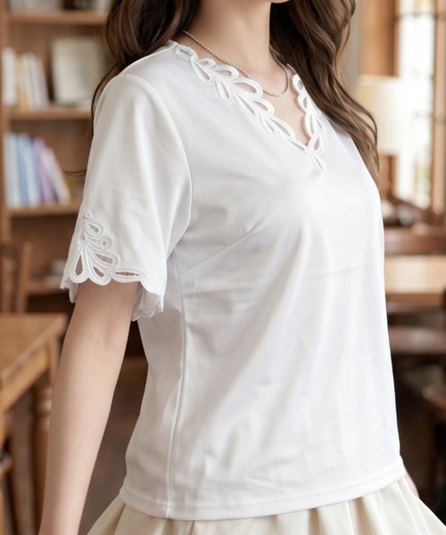 umune(ウムネ)の「刺繍カットソー 五分袖 5分袖 コード刺繍 ネックデザイン プルオーバー Tシャツ風 サマーニット調 きれいめ 上品 トップス 夏(Tシャツ/カットソー・レディース・ブラウン/オフホワイト/ブラック・FREE)」の6枚目の写真