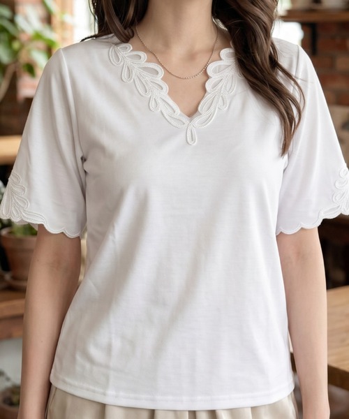 umune(ウムネ)の「刺繍カットソー 五分袖 5分袖 コード刺繍 ネックデザイン プルオーバー Tシャツ風 サマーニット調 きれいめ 上品 トップス 夏(Tシャツ/カットソー・レディース・ブラウン/オフホワイト/ブラック・FREE)」の5枚目の写真