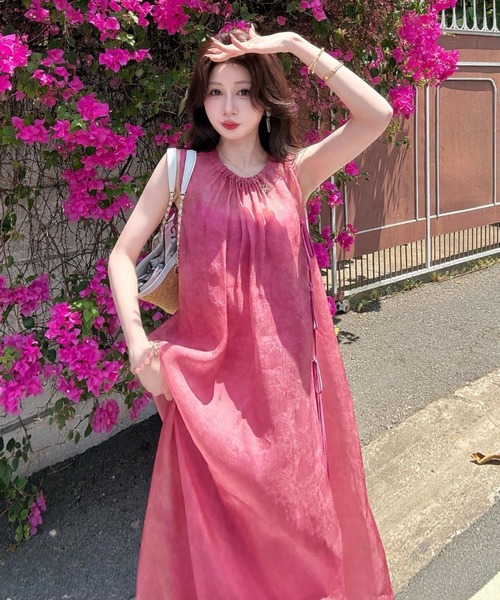 FAVORITO(ファヴォリート)の「ノースリーブワンピース(ワンピース・レディース・ピンク・L/M/S)」の3枚目の写真