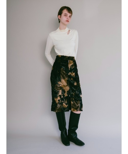 sahara(サハラ)の「【26AW PRE ORDER】Faux Cowhide Skirt(スカート・レディース・ホワイト/ブラック・M/S)」の10枚目の写真