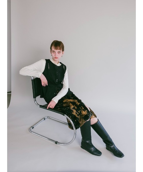 sahara(サハラ)の「【26AW PRE ORDER】Faux Cowhide Skirt(スカート・レディース・ホワイト/ブラック・M/S)」の9枚目の写真