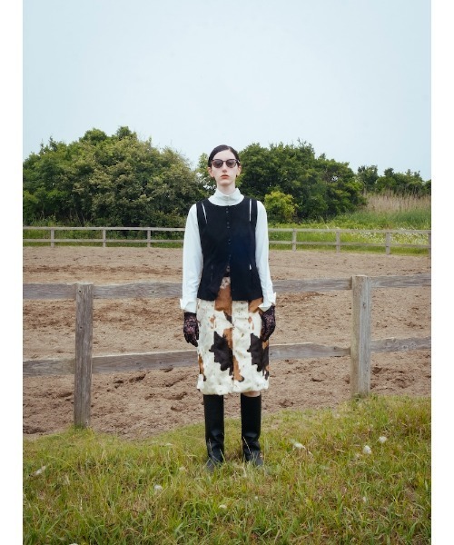 sahara(サハラ)の「【26AW PRE ORDER】Faux Cowhide Skirt(スカート・レディース・ホワイト/ブラック・M/S)」の11枚目の写真