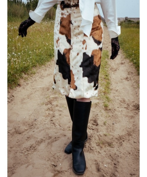 sahara(サハラ)の「【26AW PRE ORDER】Faux Cowhide Skirt(スカート・レディース・ホワイト/ブラック・M/S)」の20枚目の写真