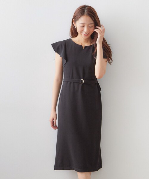 index(インデックス)の「【接触冷感/吸水速乾】キーネックフレアスリーブワンピース《UV/洗濯機OK/ストレッチ》(ワンピース・レディース・ブラック系7/ネイビー/ブルー系5/ブラウン系その他/ベージュ系7/モスグリーン・38/42/40/36)」の2枚目の写真