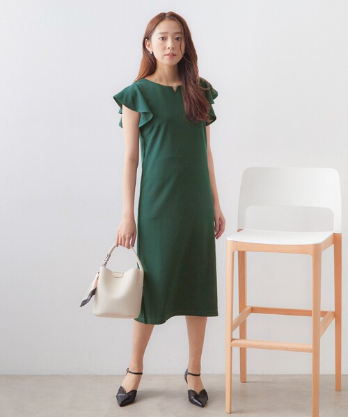 index(インデックス)の「【接触冷感/吸水速乾】キーネックフレアスリーブワンピース《UV/洗濯機OK/ストレッチ》(ワンピース・レディース・ブラック系7/ネイビー/ブルー系5/ブラウン系その他/ベージュ系7/モスグリーン・38/42/40/36)」の7枚目の写真