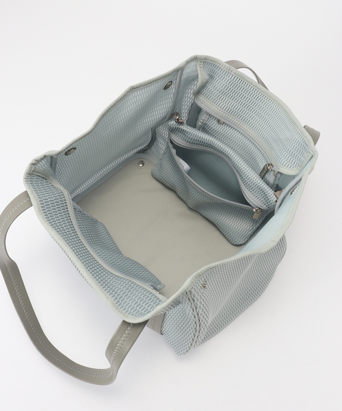 IENA(イエナ)の「《洗濯機洗い可》qbag paris/キューバッグ パリ NEST ZIP M バッグ(トートバッグ・レディース・ライトグリーン/ピンク/レッド/ブルー・FREE)」の19枚目の写真