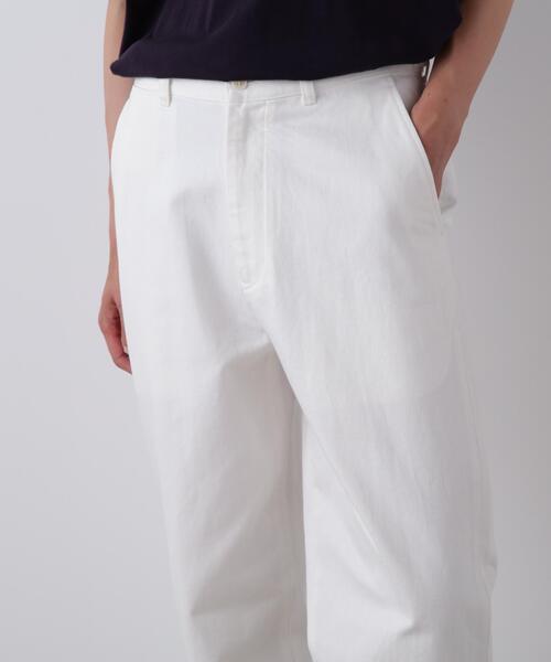Y(ワイ)の「Y / 13oz ORGANIC COTTON DENIM ADJUSTER TROUSER(その他パンツ・メンズ・ネイビー/ホワイト・MEDIUM/SMALL/LARGE)」の8枚目の写真