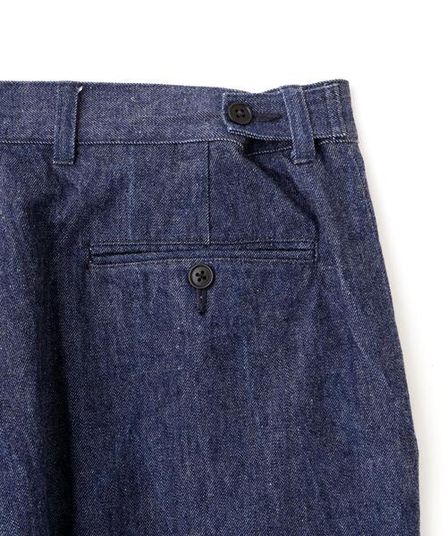 Y(ワイ)の「Y / 13oz ORGANIC COTTON DENIM ADJUSTER TROUSER(その他パンツ・メンズ・ネイビー/ホワイト・MEDIUM/SMALL/LARGE)」の18枚目の写真