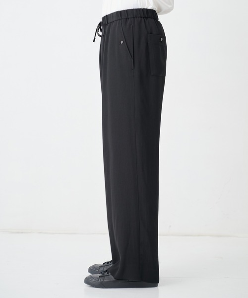 THE TOKYO(ザトウキョウ)の「【SILKα/シルクアルファ】SILK α Pleats Summer Easy Pants(その他パンツ・メンズ・ブラック・48/46)」の13枚目の写真