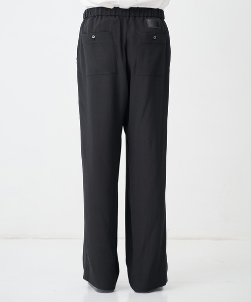 THE TOKYO(ザトウキョウ)の「【SILKα/シルクアルファ】SILK α Pleats Summer Easy Pants(その他パンツ・メンズ・ブラック・48/46)」の14枚目の写真