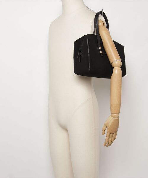 POMTATA(ポンタタ)の「POMTATA/ポンタタ/TOGO BOSTON BAG(ボストンバッグ・レディース・ブラック・F)」の5枚目の写真