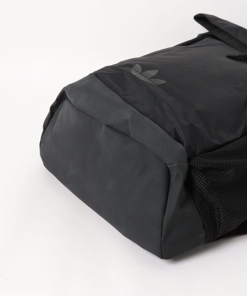 adidas(アディダス)の「ADIDAS ウェア アディダス U RT BACKPACK バッグ KQ9552 BLACK(ボディバッグ/ウエストポーチ・メンズ・ブラック・FREE)」の3枚目の写真