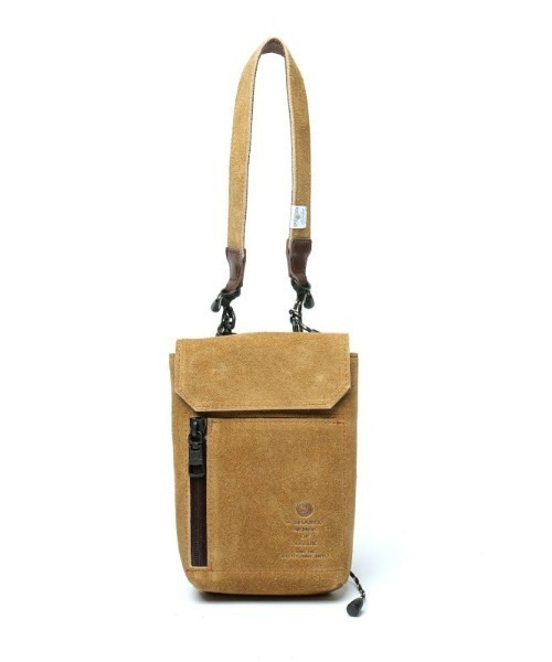 AS2OV(アッソブ)の「【AS2OV/アッソブ】 WATER PROOF SUEDE MINI SHOULDER / ミニショルダーバッグ(ショルダーバッグ・メンズ・ネイビー/ブラック/グレー/キャメル/ターコイズブルー・FREE)」の22枚目の写真
