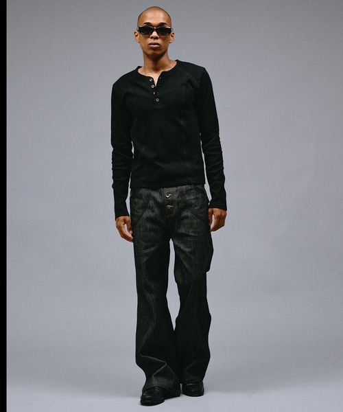 ANDER HUNK(アンダーハンク)の「Slim Fit Rib Henry neck LS T-shirt/スリムフィットリブヘンリーネックロングスリーブTシャツ(Tシャツ/カットソー・メンズ・ライトグレー/ブラック・LARGE/MEDIUM/SMALL)」の7枚目の写真