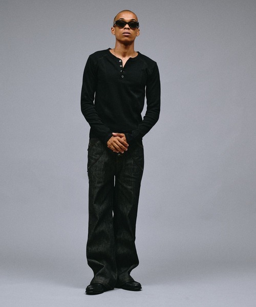 ANDER HUNK(アンダーハンク)の「Slim Fit Rib Henry neck LS T-shirt/スリムフィットリブヘンリーネックロングスリーブTシャツ(Tシャツ/カットソー・メンズ・ライトグレー/ブラック・LARGE/MEDIUM/SMALL)」の9枚目の写真