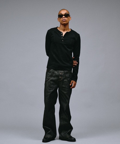 ANDER HUNK(アンダーハンク)の「Slim Fit Rib Henry neck LS T-shirt/スリムフィットリブヘンリーネックロングスリーブTシャツ(Tシャツ/カットソー・メンズ・ライトグレー/ブラック・LARGE/MEDIUM/SMALL)」の12枚目の写真