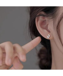 バタフライ ラインストーンスタッドピアス