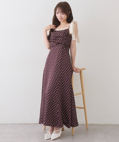 one after another NICE CLAUP(ワンアフターアナザーナイスクラップ)の「【WEB限定】ドレープマイナス5キロ見えワンピース(ワンピース・レディース・ブラウン系その他/ブラック系その他/ホワイト系その他・SMALL/MEDIUM)」の4枚目の写真