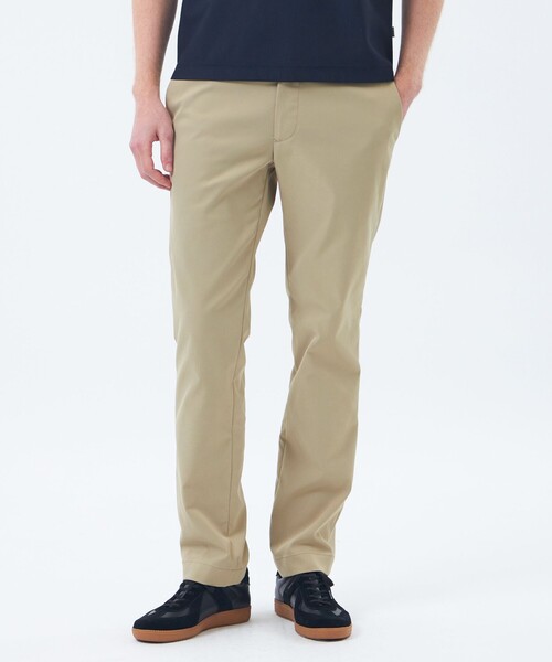MACKINTOSH PHILOSOPHY（ﾏｯｷﾝﾄｯｼｭ ﾌｨﾛｿﾌｨｰ）の「【MP STANDARD TROUSERS】STYLE002 SLIM FIT フレックスドライチノ（その他パンツ・メンズ・ベージュ系その他5/グリーン系その他2/ライトベージュ/グレー系その他/ブラック/ダークネイビー・38/42/40）」の4枚目の写真