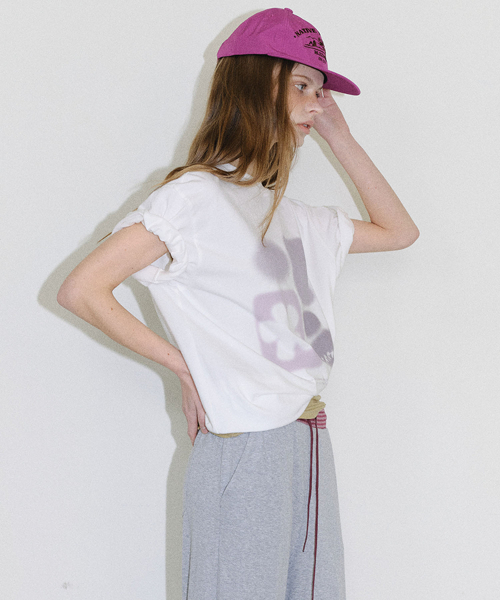 EN OR（エンオール）の「[CORE] SMUDGE GRAPHIC T-SHIRT - WHITE（Tシャツ/カットソー・レディース・その他・FREE）」の4枚目の写真