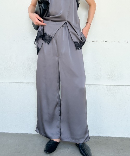 Bab(バブ)の「【サイズ展開あり】サテンサイドスリットパンツ(その他パンツ・レディース・ライトグレー/チャコールグレー/ブラウン・M/S)」の15枚目の写真