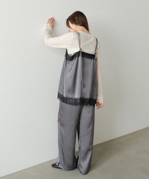 Bab(バブ)の「【サイズ展開あり】サテンサイドスリットパンツ(その他パンツ・レディース・ライトグレー/チャコールグレー/ブラウン・M/S)」の9枚目の写真