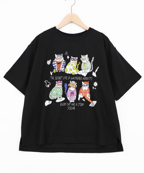 ScoLar（スカラー）の「ScoLar(スカラー) おしゃれネコ柄 接触冷感Tシャツ（Tシャツ/カットソー・レディース・パープル/オフホワイト/ブラック/ブラウン・MEDIUM）」の2枚目の写真