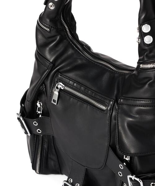 B'2nd(ビーセカンド)の「MAVYTH/メヴィス/3BELT BIG SHOULDER BAG(ショルダーバッグ・レディース・ブラック・F)」の7枚目の写真