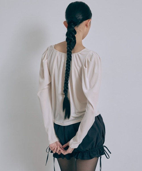 EN NEUME(エンノイム)の「2Way Sheer Velour Puff tops(カーディガン/ボレロ・レディース・アイボリー/ブラウン・FREE)」の5枚目の写真
