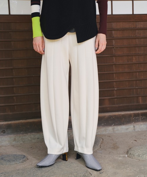 OMMO(オーエムエムオー)の「FLASK PATTERN MULTI PANEL PT(その他パンツ・レディース・ホワイト/グレー/ブラック・36/38)」の2枚目の写真