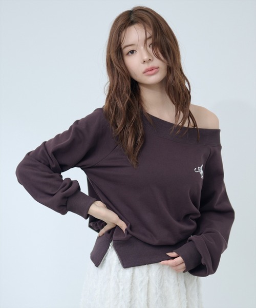 AND COUTURE（アンドクチュール）の「サイドジップオフショルスウェットプルオーバー（Tシャツ/カットソー・レディース・ネイビー/ピンク/ブラウン/グレー・FREE）」の14枚目の写真