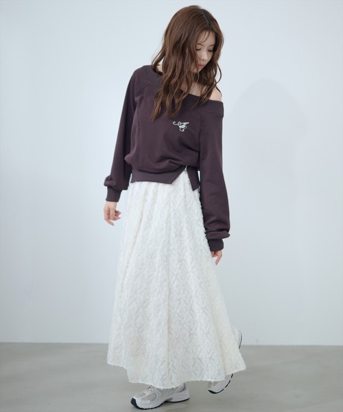 AND COUTURE（アンドクチュール）の「サイドジップオフショルスウェットプルオーバー（Tシャツ/カットソー・レディース・ネイビー/ピンク/ブラウン/グレー・FREE）」の18枚目の写真