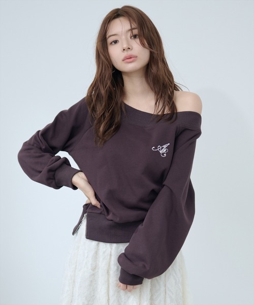 AND COUTURE（アンドクチュール）の「サイドジップオフショルスウェットプルオーバー（Tシャツ/カットソー・レディース・ネイビー/ピンク/ブラウン/グレー・FREE）」の20枚目の写真