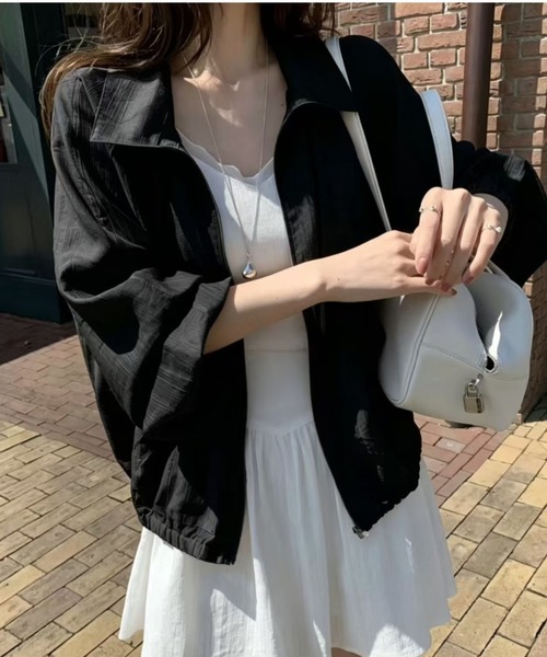 witch(ウイッチ)の「シアーマウンテンパーカージップアップブルゾン(Tシャツ/カットソー・レディース・ピンク/ブラック/ホワイト・FREE)」の1枚目の写真