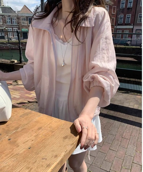 witch(ウイッチ)の「シアーマウンテンパーカージップアップブルゾン(Tシャツ/カットソー・レディース・ピンク/ブラック/ホワイト・FREE)」の5枚目の写真