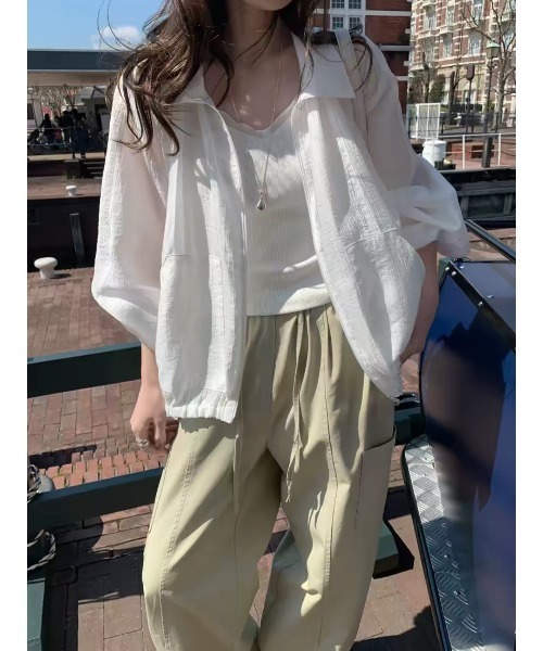 witch(ウイッチ)の「シアーマウンテンパーカージップアップブルゾン(Tシャツ/カットソー・レディース・ピンク/ブラック/ホワイト・FREE)」の10枚目の写真