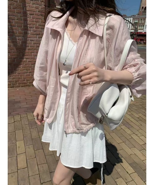witch(ウイッチ)の「シアーマウンテンパーカージップアップブルゾン(Tシャツ/カットソー・レディース・ピンク/ブラック/ホワイト・FREE)」の17枚目の写真
