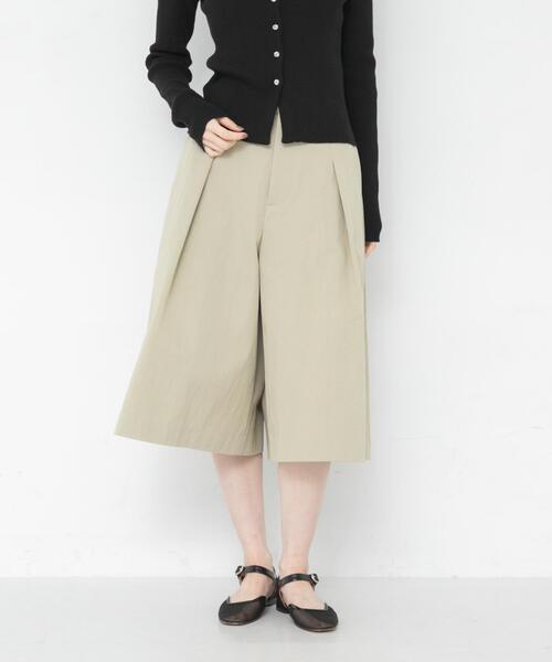 URBAN RESEARCH(アーバンリサーチ)の「コットンナイロンハーフパンツ(その他パンツ・レディース・ブラック/ベージュ・38/36)」の1枚目の写真