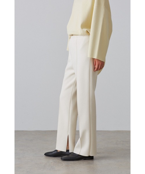 YLEVE(イレーヴ)の「YLEVE / TWEEDY BONDING JERSEY TR(その他パンツ・レディース・ブラック/ホワイト・0/1/2)」の4枚目の写真