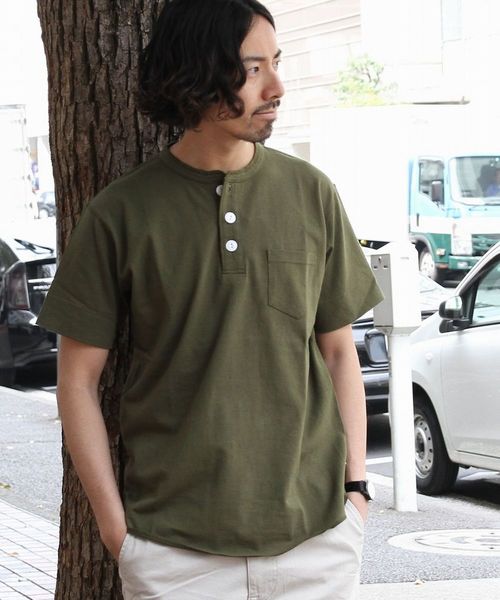 coen(コーエン)の「【C.MC】USAコットンヘンリーネックポケットTシャツ(Tシャツ/カットソー・メンズ・ブラック/ネイビー/ホワイト/オリーブ・X-LARGE/MEDIUM/LARGE/SMALL)」の3枚目の写真